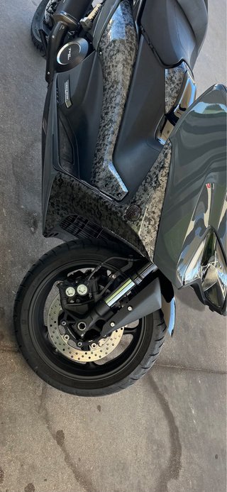 Yamaha Tmax 560 tech max