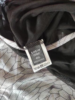 Camiseta deportiva estampada