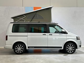 VOLKSWAGEN T5 California Beach 2.0 TDI techo eleva