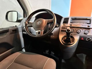 VOLKSWAGEN T5 California Beach 2.0 TDI techo eleva