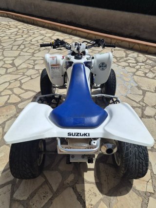 Suzuki LTZ 400