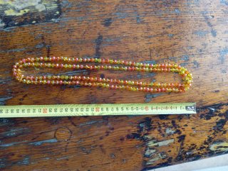 Collana lunga perline arancioni e gialle