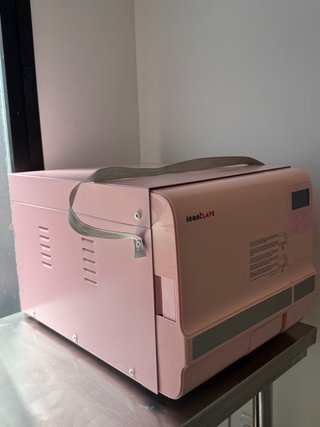 Autoclave rosa Quirumed 12L clase B