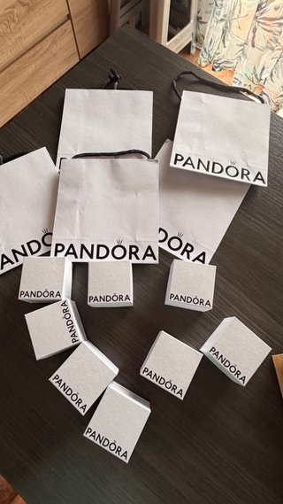 Lote Bolsas y Cajas Pandora Nuevas sin estrenar