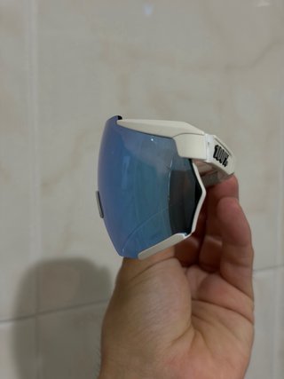 Gafas deportivas 100% Movistar