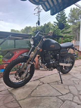 Moto Leonart HF125GV-B(e) Enduro Negra