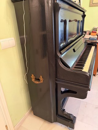 Piano antiguo Raynaud Frères