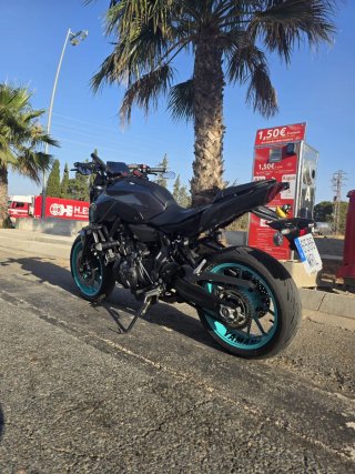 Yamaha MT-07