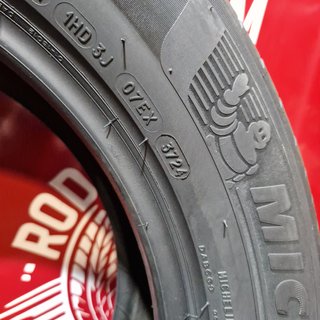 235 55 18 104V Michelin [R. 2122]