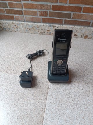 Panasonic KX-TPA60 Teléfono Inalámbrico