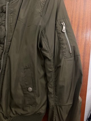 Chaqueta bomber verde militar