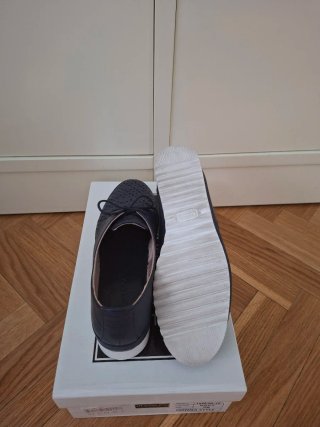 Zapatos cordones azul marino