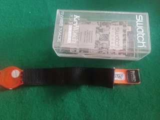Orologio Swatch Arancione e Nero Sky Patrol