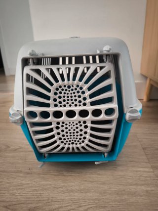 Transportín gato plástico azul y gris