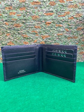 Cartera Guess Monograma Negro