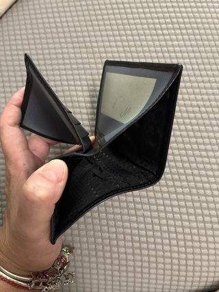 Cartera de piel para hombre