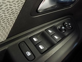 Citroen C4 X PTECH 130 EAT8 MAX