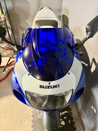 Suzuki GSXR 600 SRAD Moto Deportiva