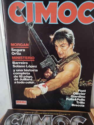 Lote revista Cimoc diez números+ lámina  Hombre