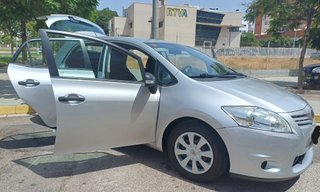 Toyota Auris 2011 Gris Metálico