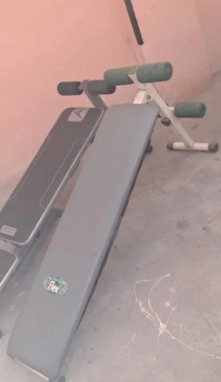 Lote de pesas, barras,discos,bancos Escucho oferta
