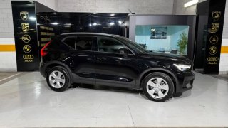 Volvo XC40 2023