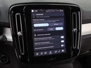 Volvo XC40 2023