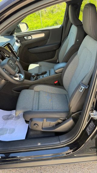 Volvo XC40 2023