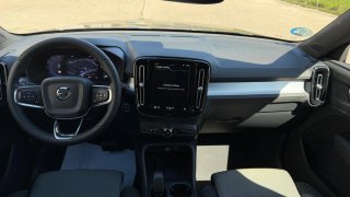 Volvo XC40 2023