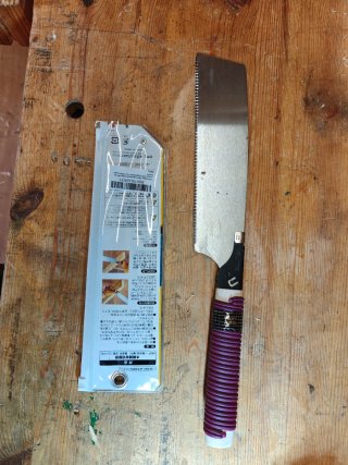 Sierra japonesa Tajima 265mm, tipo Kataba.