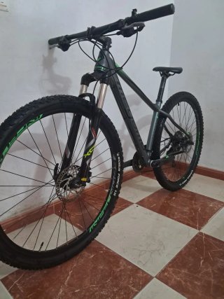 Megamo Elite Natural Pro XT 29" Talla S muy ligera