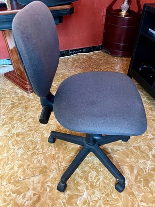 Silla giratoria de oficina
