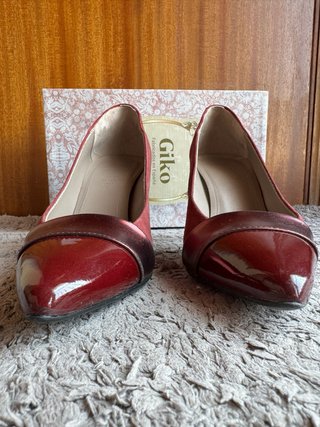 Zapatos de tacón burdeos talla 39