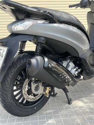PIAGGIO BEVERLY 300