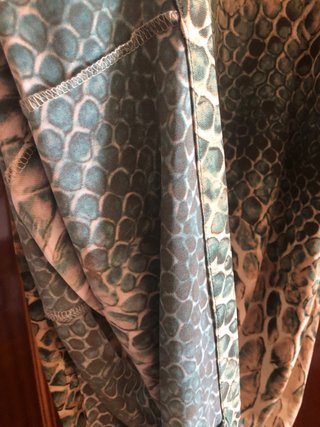 Vestido estampado animal print verde