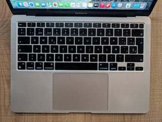 MacBook Air M1 8GB RAM 256GB SSD