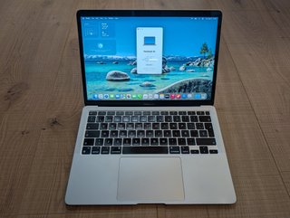 MacBook Air M1 8GB RAM 256GB SSD