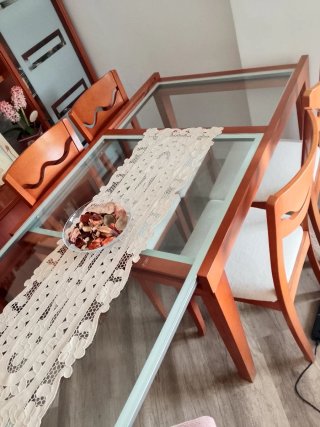Mesa comedor extensible de cristal y madera + 6 si