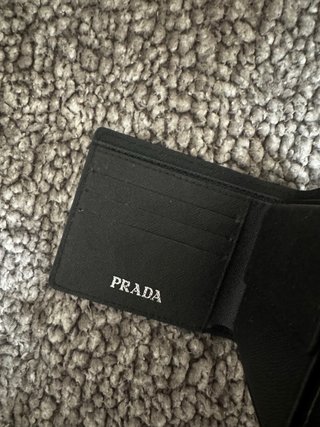 Cartera Prada G5 con caja