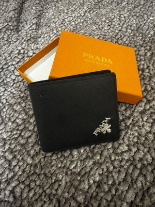 Cartera Prada G5 con caja