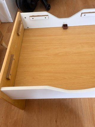Mesa infantil para construir con Lego