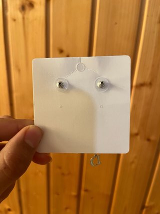 Pendientes D con circonitas