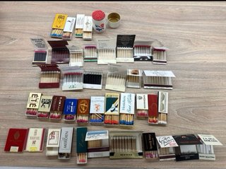 Lotto di 40 scatole di fiammiferi pubblicitari vintage