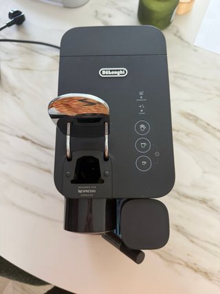 Cafetera Nespresso Lattissima One