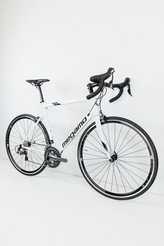 Bici carretera Megamo R10 Nueva