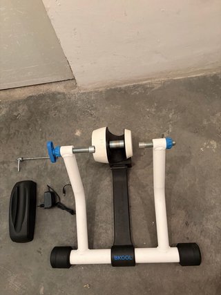Rodillo bici interactivo Bkool