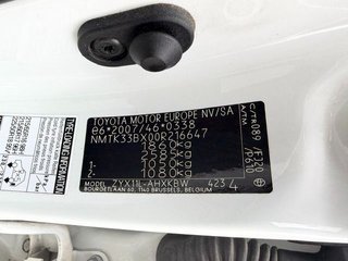 Toyota C-HR 1.8 125H Advance 90 kW (122 CV)