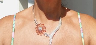 Collana girocollo strass fiore rosa argento