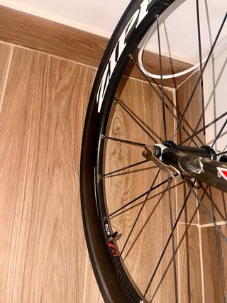 Bici kuota kharma Carbono Monocasco