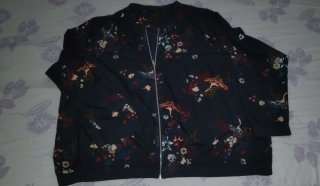 Chaqueta Bomber Estampada Flores Pájaros